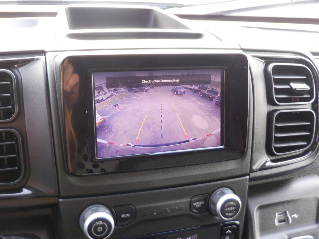 Used 2023 RAM ProMaster 2500 image 17