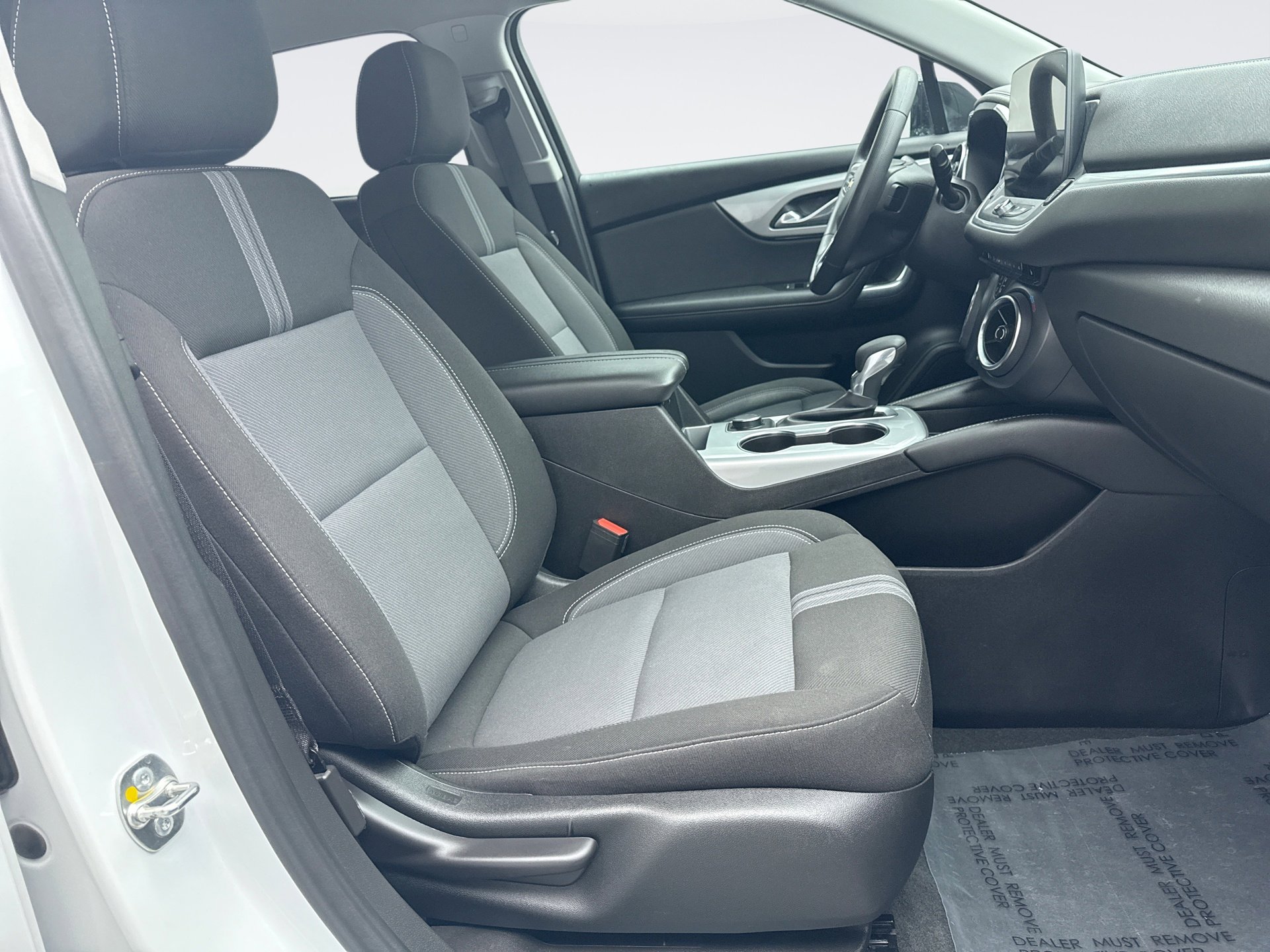 Used 2024 Chevrolet Blazer LT w/ Midnight/Sport Edition image 17