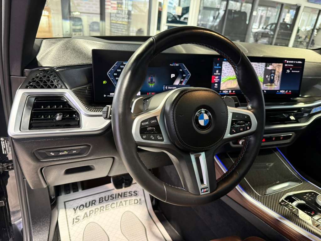 Used 2026 BMW X5 M60i image 37