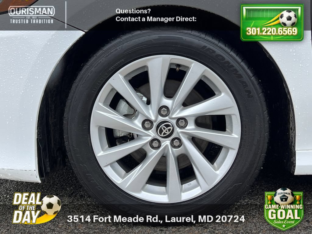 Used 2024 Toyota Camry LE FWD image 5