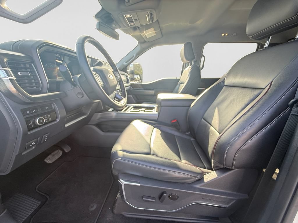 Used 2023 Ford F350 Lariat w/ Chrome Package AWD/4WD image 13