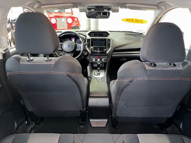 Used 2020 Subaru Crosstrek 2.0i Premium w/ Moonroof Package 2 AWD/4WD image 13