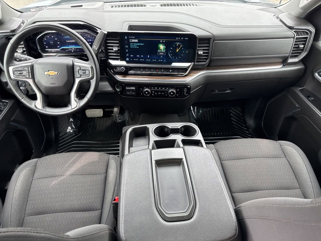 Used 2025 Chevrolet Silverado 1500 LT image 13