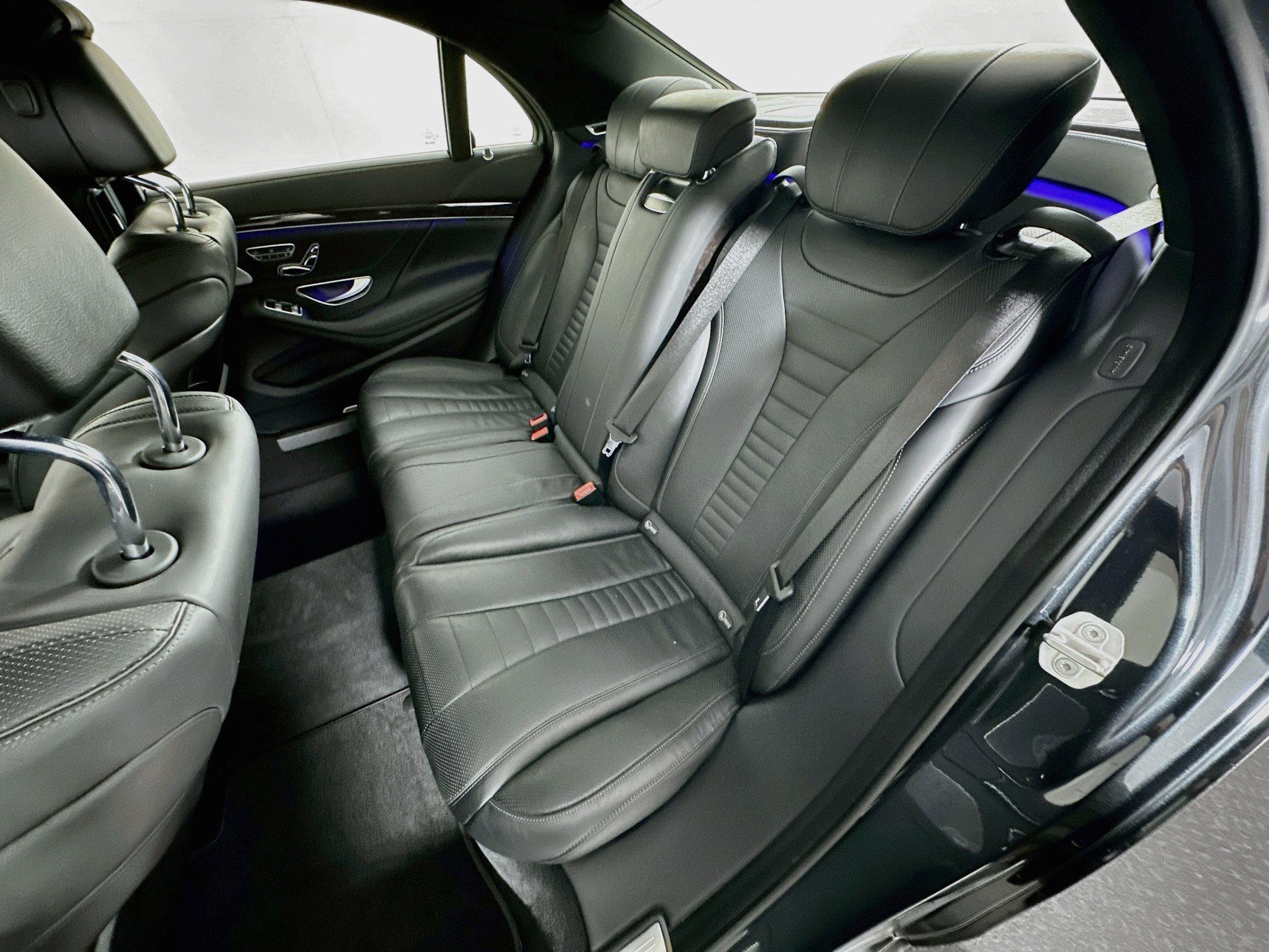 Used 2016 Mercedes-Benz S 550 4MATIC Sedan image 27