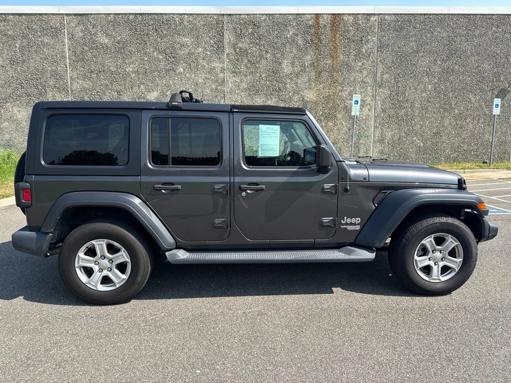Used 2019 Jeep Wrangler Unlimited Sport S AWD/4WD image 8