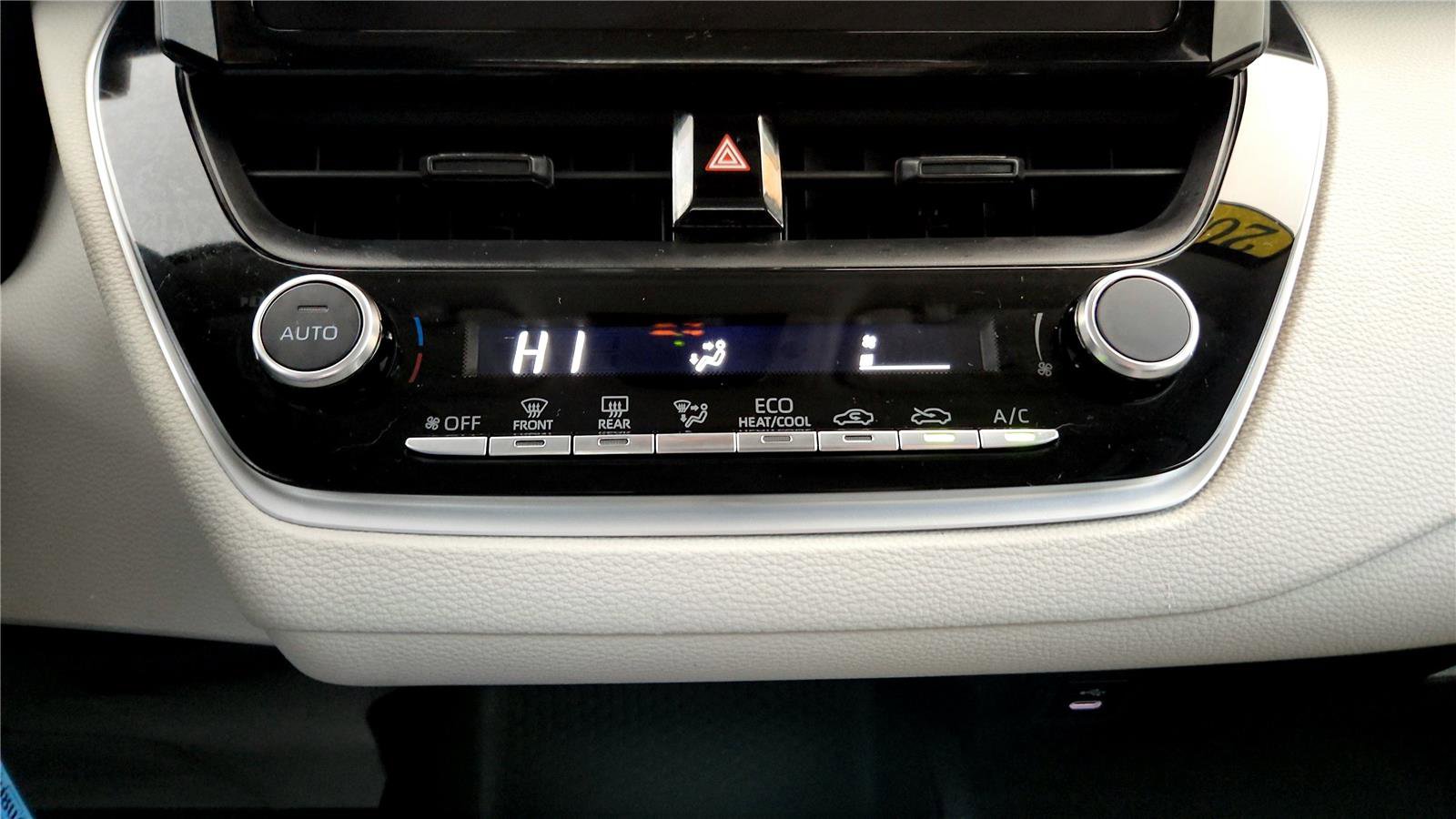 Certified 2023 Toyota Corolla LE image 45