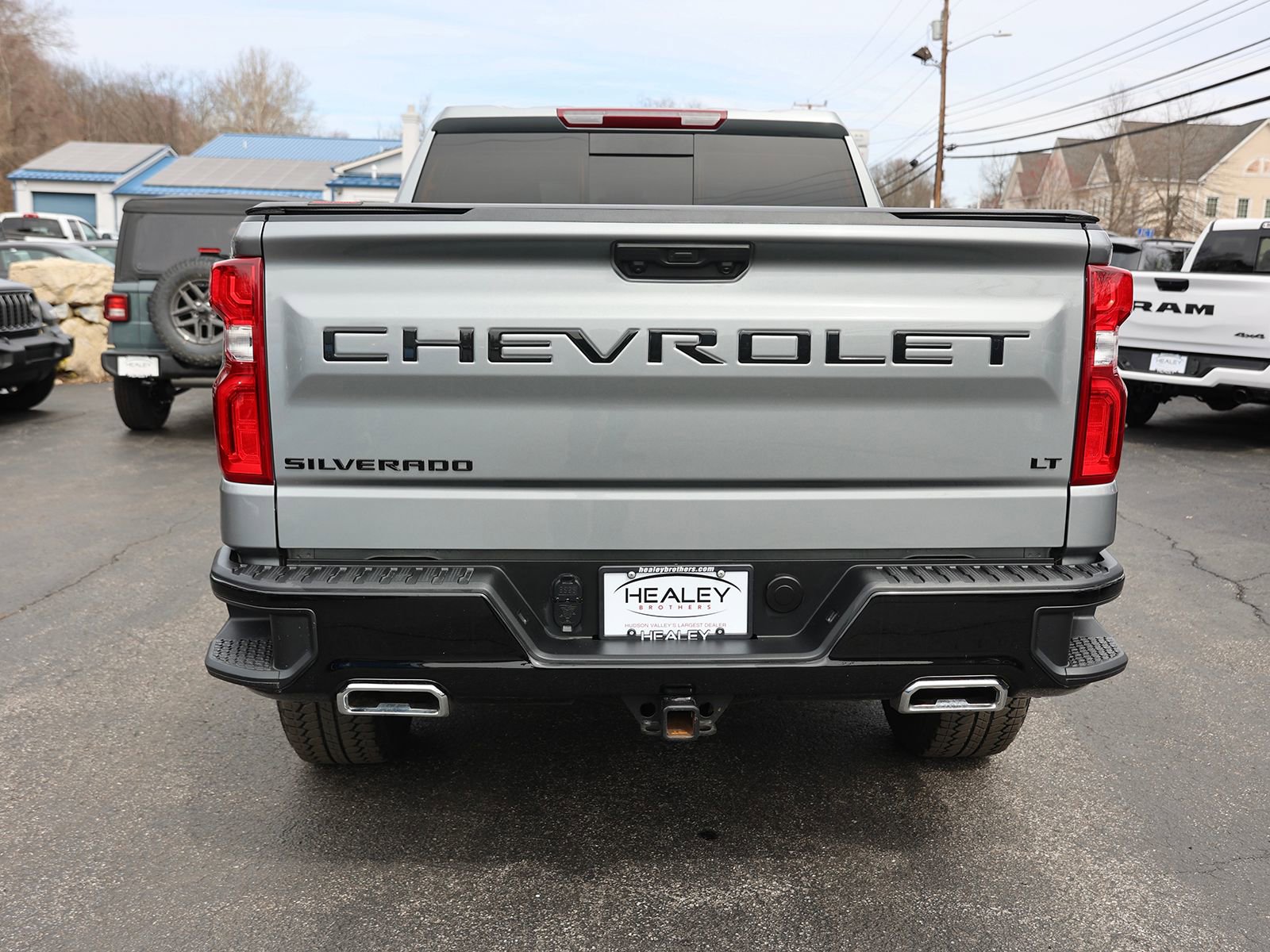 Used 2025 Chevrolet Silverado 1500 LT Trail Boss w/ Convenience Package II image 6