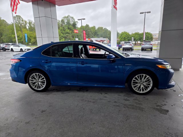 Used 2020 Toyota Camry XLE w/ Driver Assist Package FWD image 8