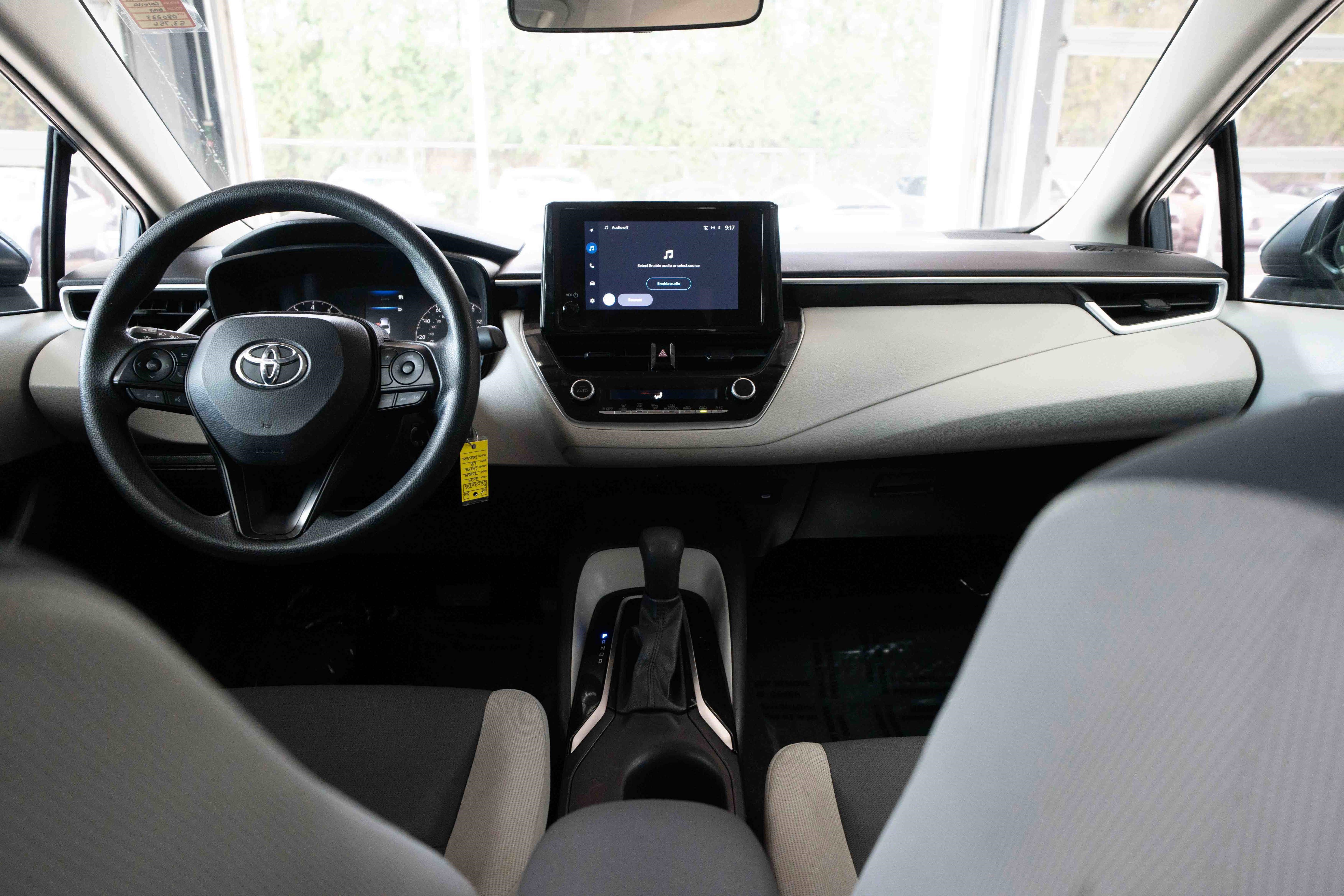 Used 2024 Toyota Corolla LE image 20