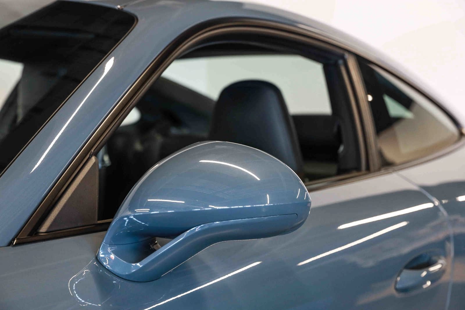 Used 2017 Porsche 911 Carrera image 26