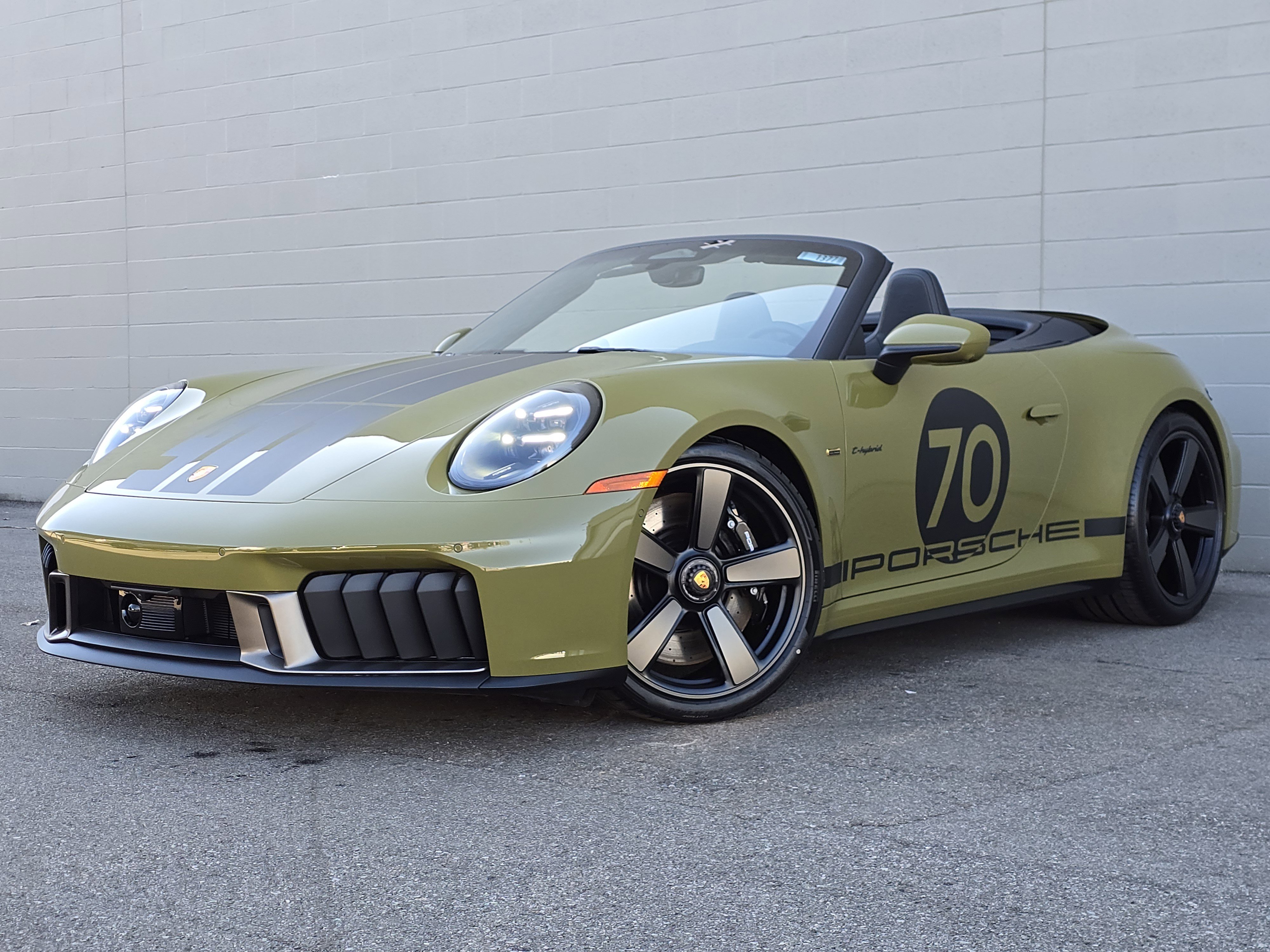 New 2026 Porsche 911 Carrera GTS image 1