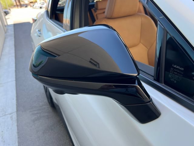 Used 2025 Lexus RZ 300e w/ Accessory Package (2T) FWD image 19
