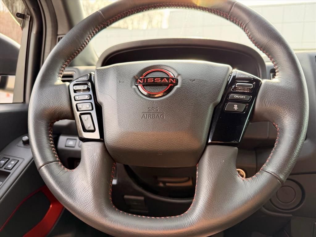 Used 2024 Nissan Frontier Pro-X w/ Technology Package image 16