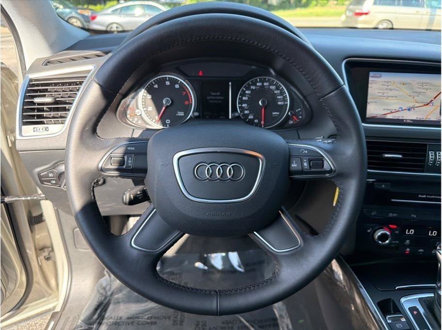 Used 2014 Audi Q5 2.0T Premium Plus w/ Premium Plus Package AWD/4WD image 15