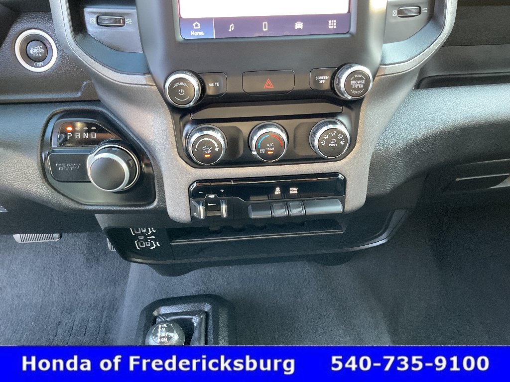 Used 2024 RAM 2500 Tradesman w/ Chrome Appearance Group AWD/4WD image 30