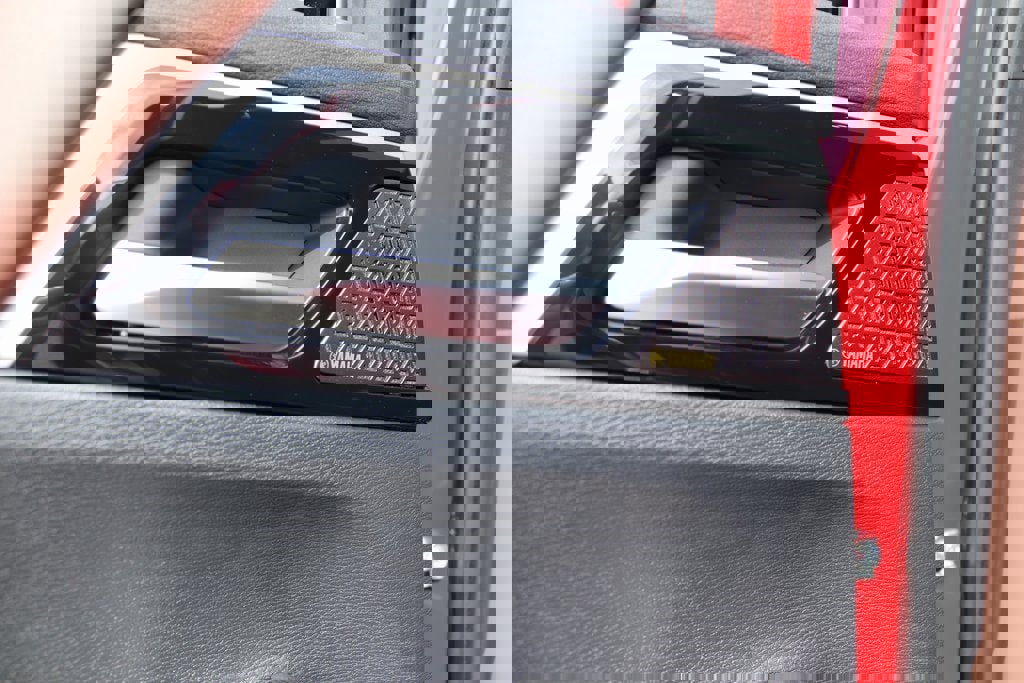 New 2025 Mitsubishi Outlander SEL image 22