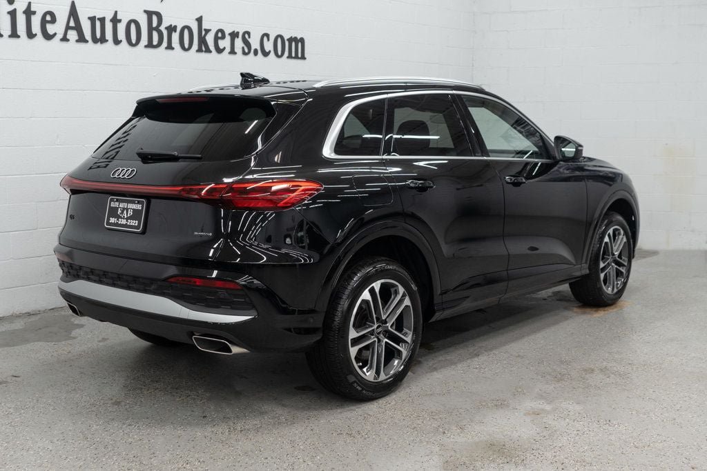 Used 2025 Audi Q5 Premium AWD/4WD image 42