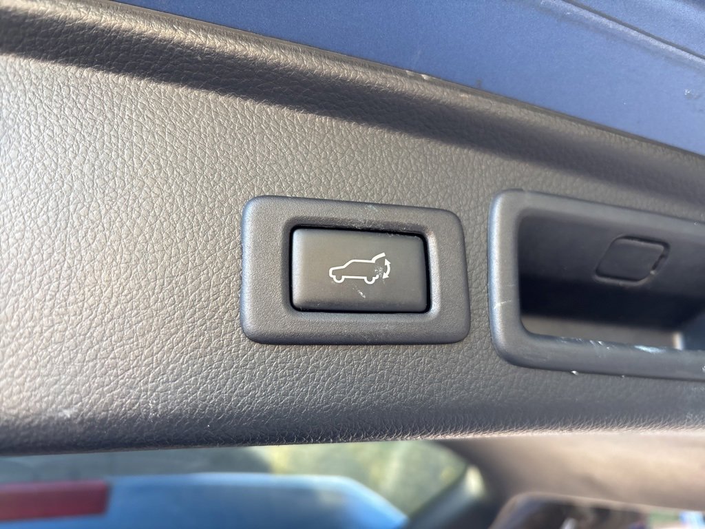 Used 2015 Subaru Forester 2.5i Limited image 30