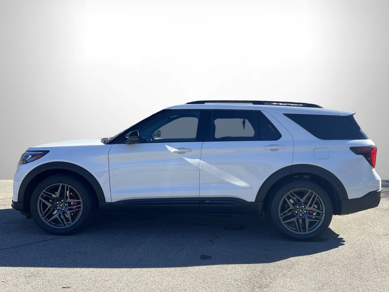 New 2026 Ford Explorer ST w/ Sun And Sound Package image 27