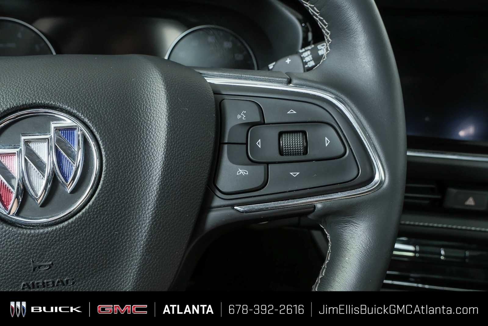 Certified 2023 Buick Envision Essence w/ Sport Touring Package AWD/4WD image 11