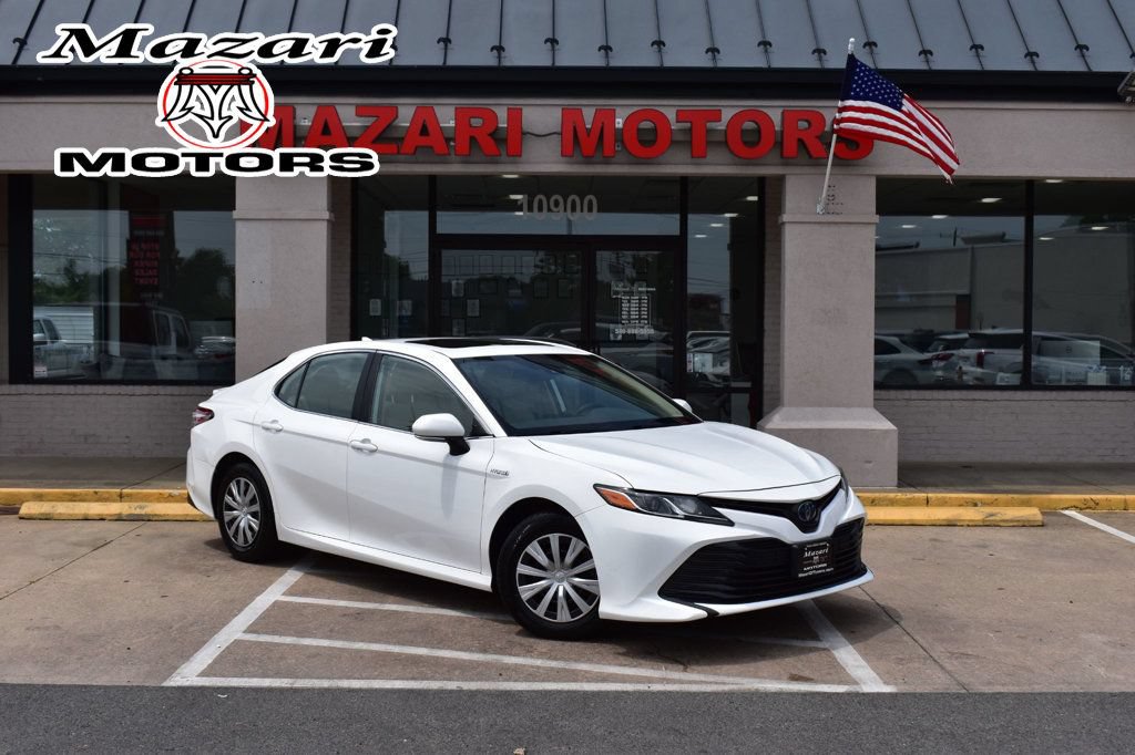 Used 2020 Toyota Camry LE w/ Sunroof Package