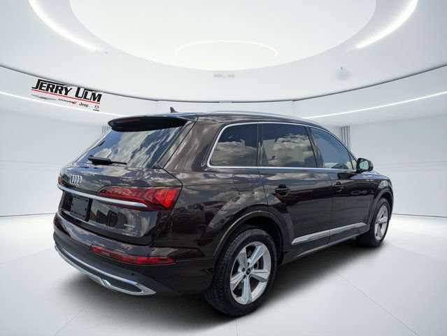 Used 2021 Audi Q7 2.0T Premium Plus w/ Premium Plus Package AWD/4WD image 3