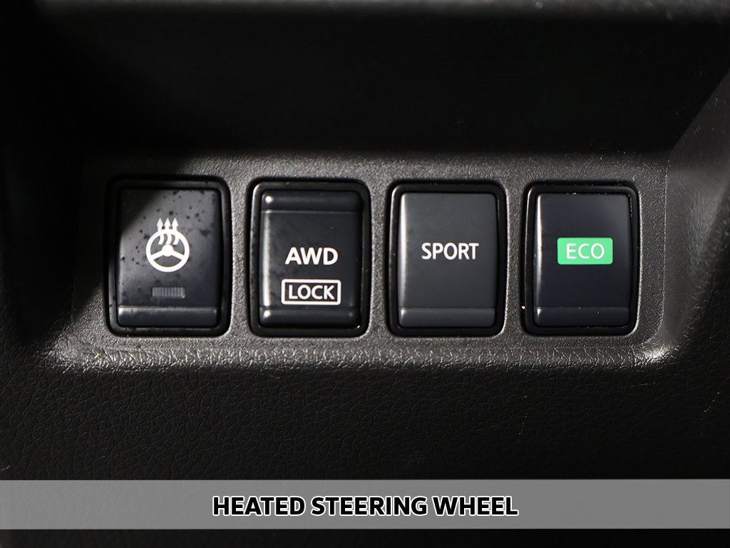 Used 2022 Nissan Rogue Sport SL w/ Premium Package image 8