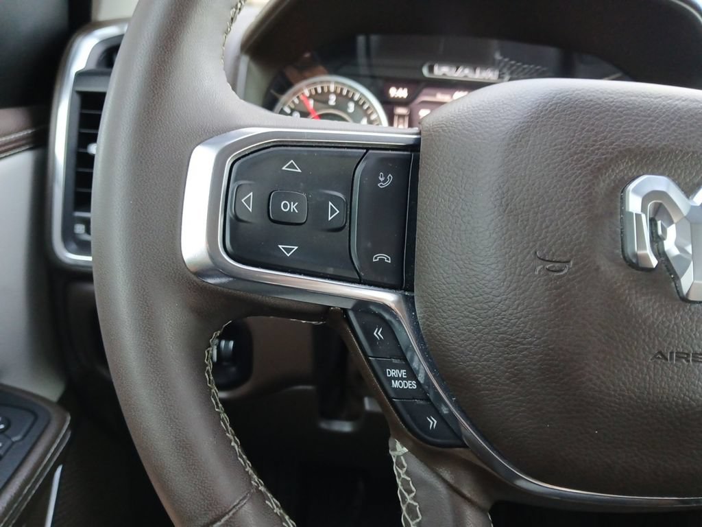Used 2025 RAM 1500 Laramie w/ Laramie Southwest Edition AWD/4WD image 11