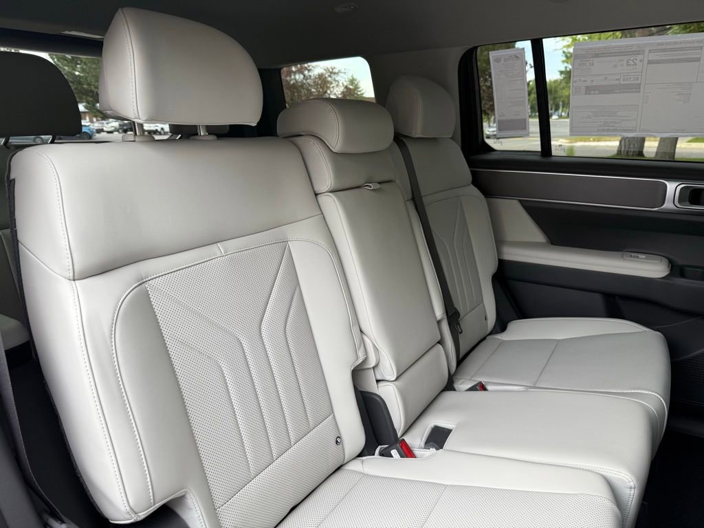 New 2026 Hyundai Santa Fe SEL image 17