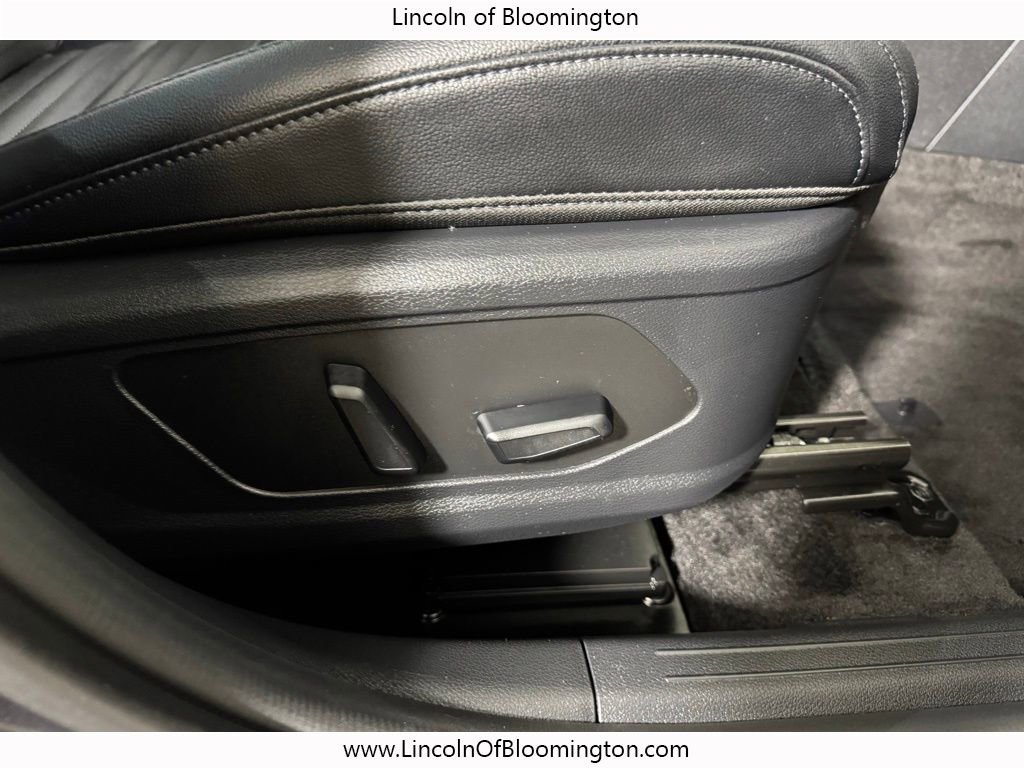 Used 2025 Kia Sportage SX Prestige image 15