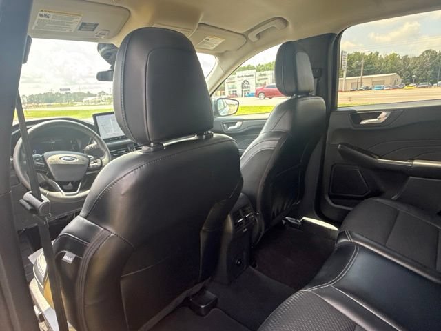 Used 2023 Ford Escape SE FWD image 28