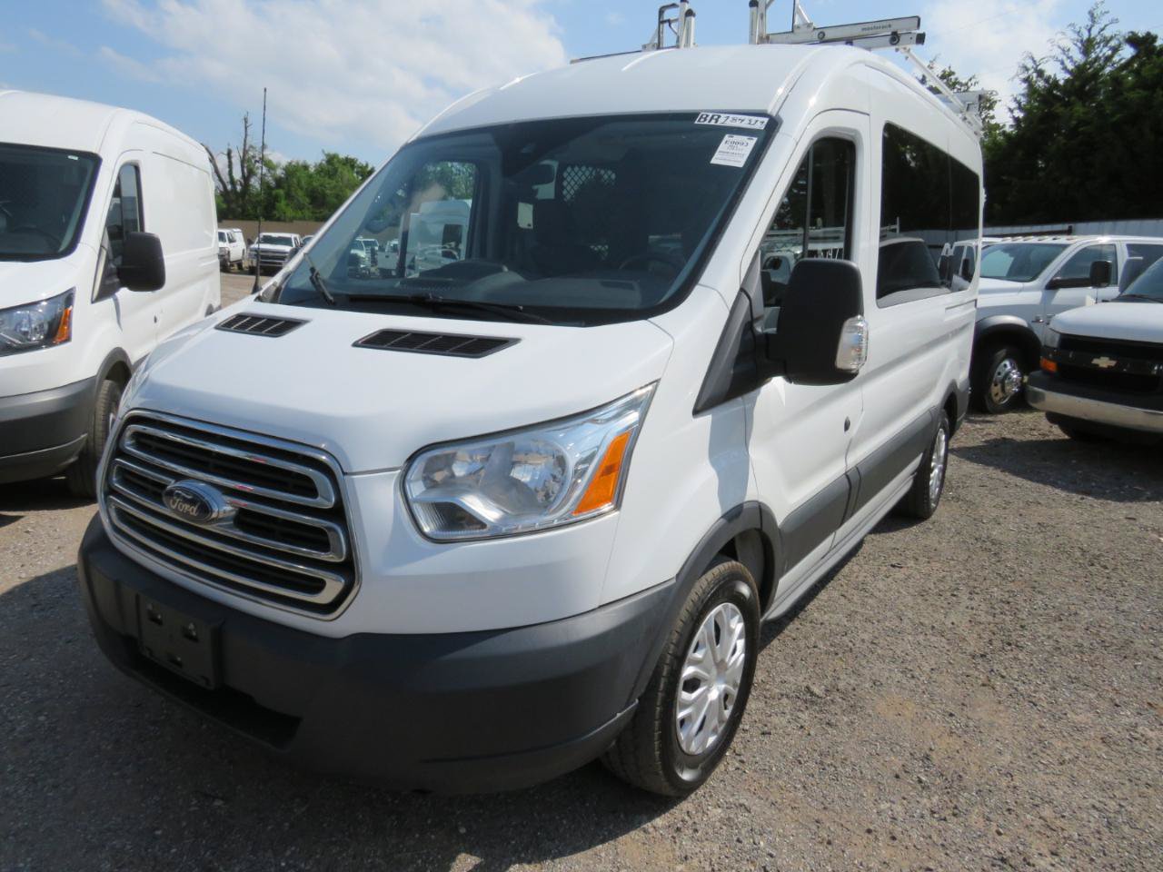 Used 2015 Ford Transit 150 XLT RWD image 1
