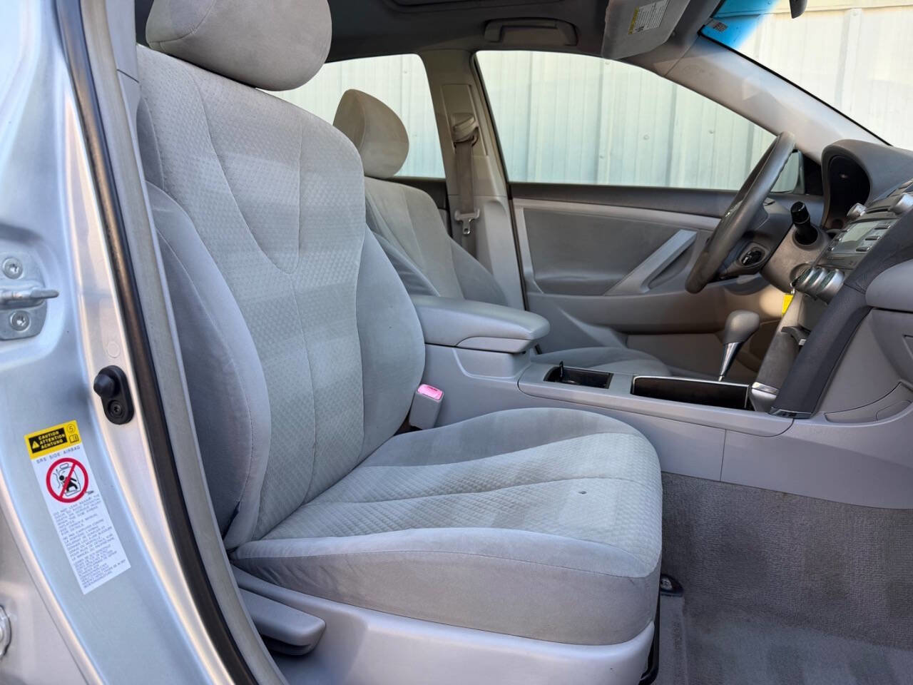 Used 2007 Toyota Camry LE FWD image 16