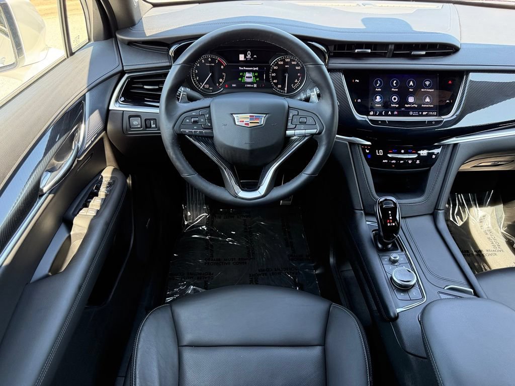 Certified 2024 Cadillac XT6 Sport w/ LPO, Floor Liner Package AWD/4WD image 38
