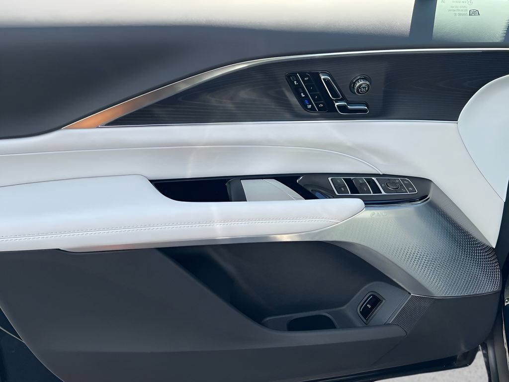New 2026 Cadillac Lyriq Premium Luxury w/ LPO, Floor Liner Package RWD image 9