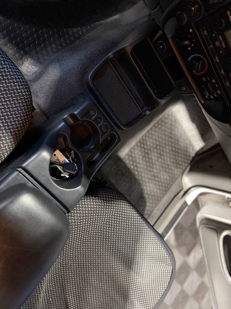 Used 2010 Ford Ranger XLT image 16