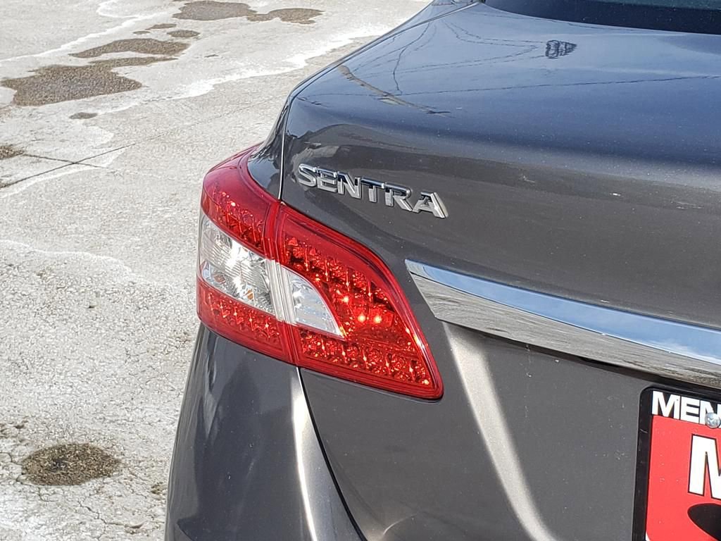 Used 2015 Nissan Sentra SV image 10