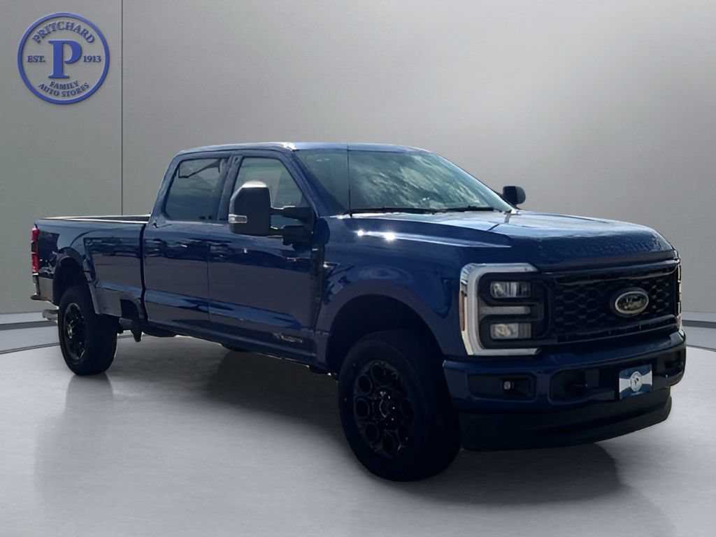New 2026 Ford F350 XLT w/ XLT Premium Package AWD/4WD image 1