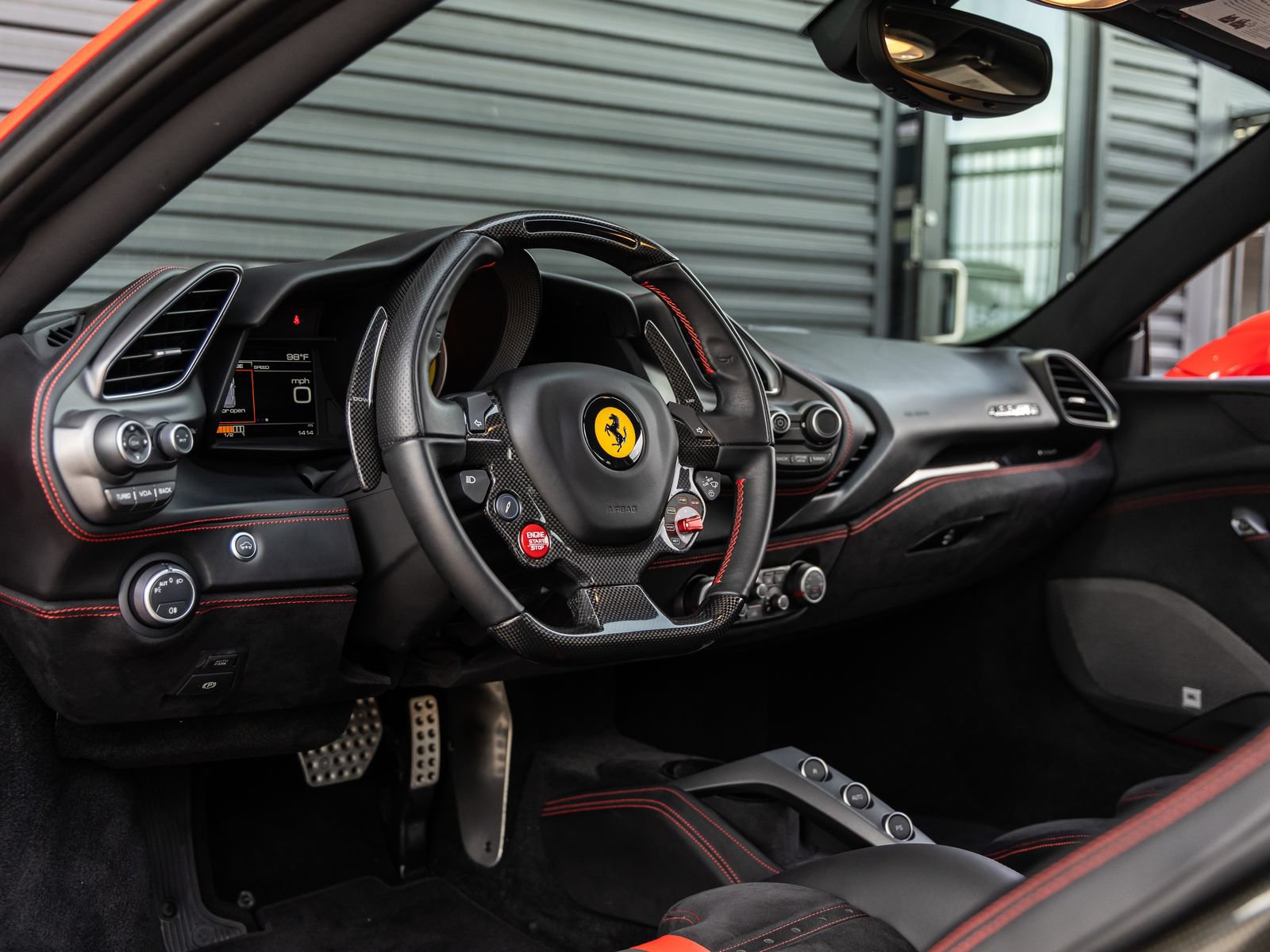 Used 2017 Ferrari 488 GTB RWD image 35