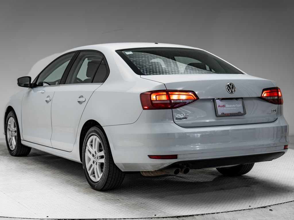 Used 2017 Volkswagen Jetta S w/ Jetta S Cold Weather Package FWD image 3