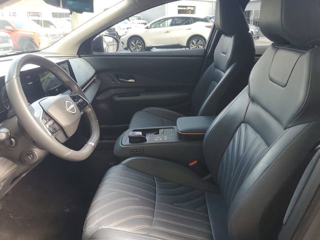 Used 2023 Nissan Ariya AWD/4WD image 17