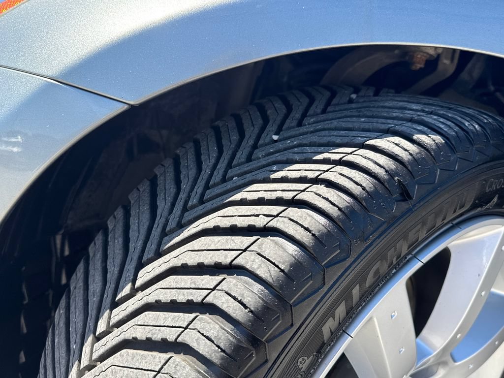 Used 2005 Nissan 350Z Touring RWD image 32