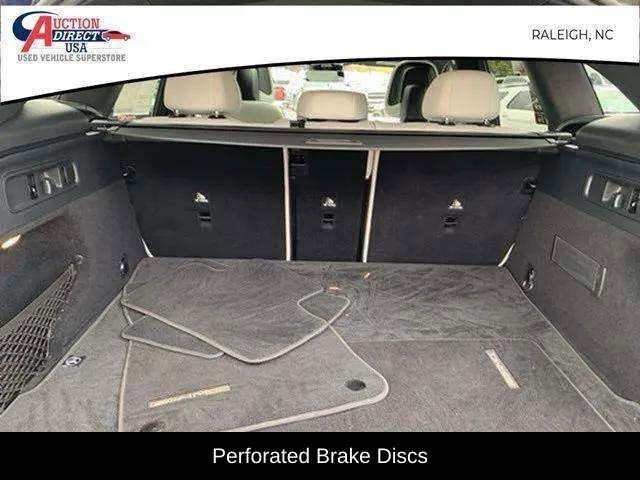 Used 2023 Mercedes-Benz GLC 300 image 8