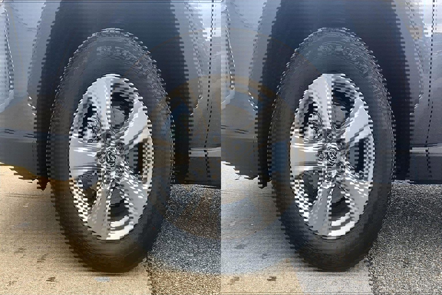 Used 2024 Toyota RAV4 LE image 11