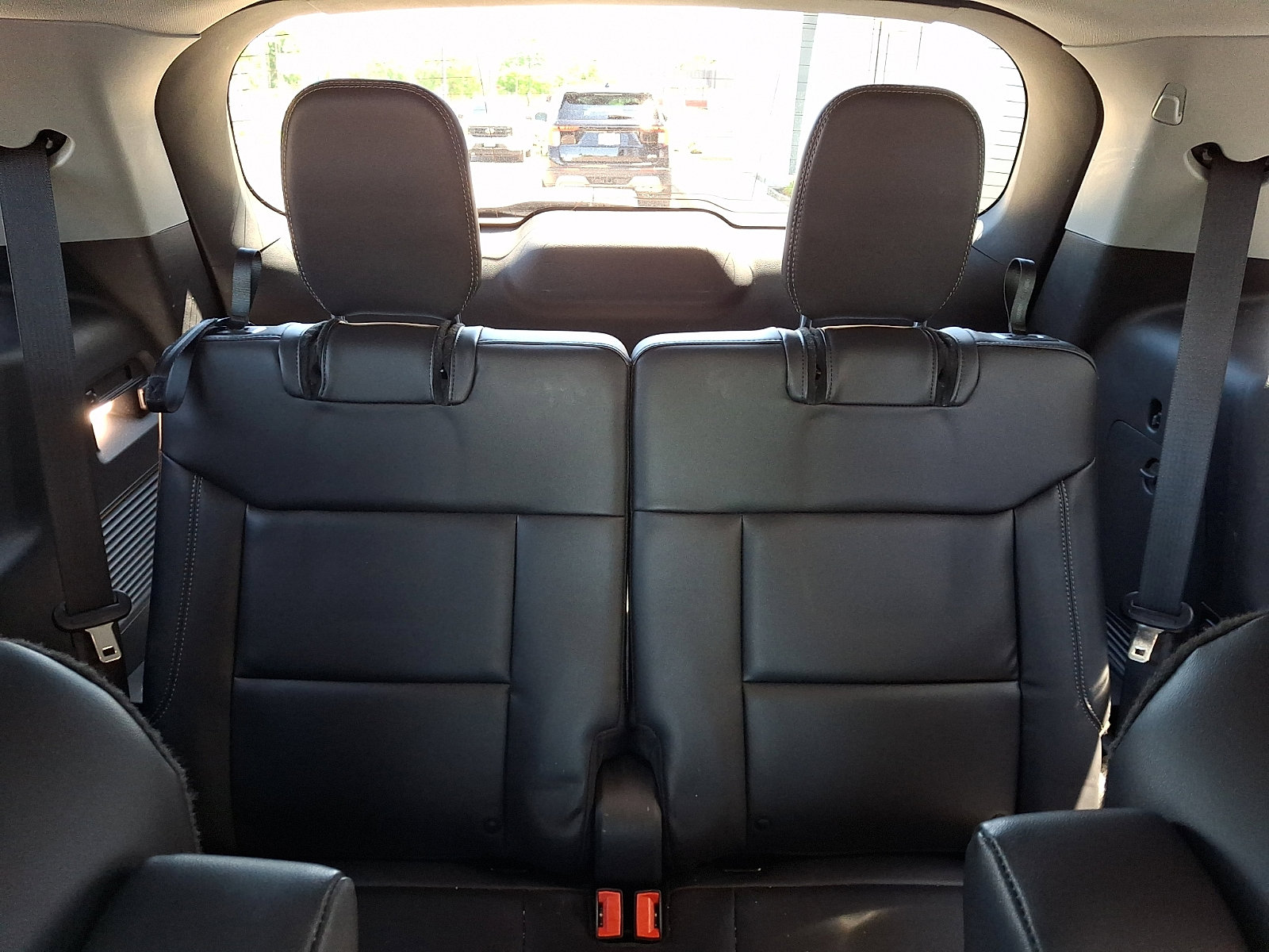 Certified 2023 Ford Explorer XLT w/ Equipment Group 202A AWD/4WD image 13
