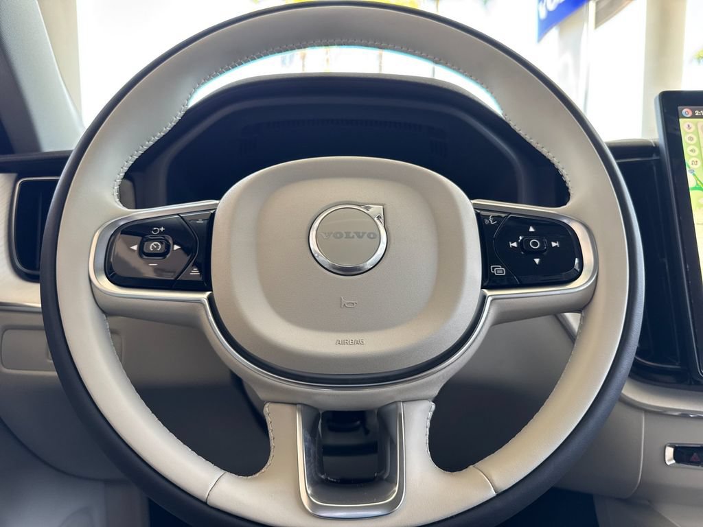 New 2026 Volvo XC60 B5 Ultra w/ Climate Package PRO AWD/4WD image 23