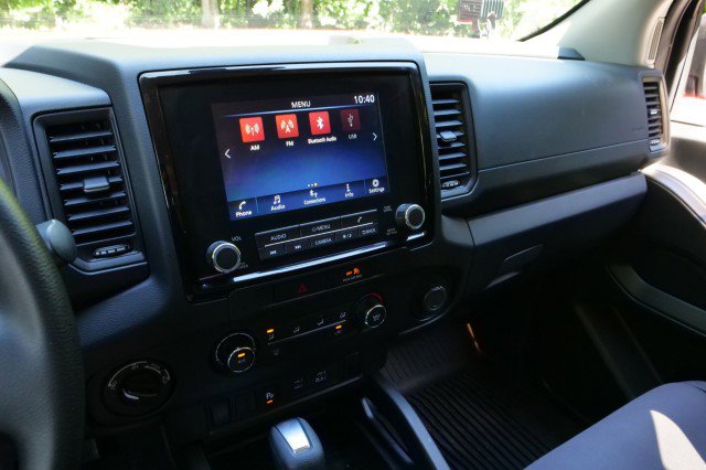 Used 2022 Nissan Frontier S w/ Technology Package AWD/4WD image 3