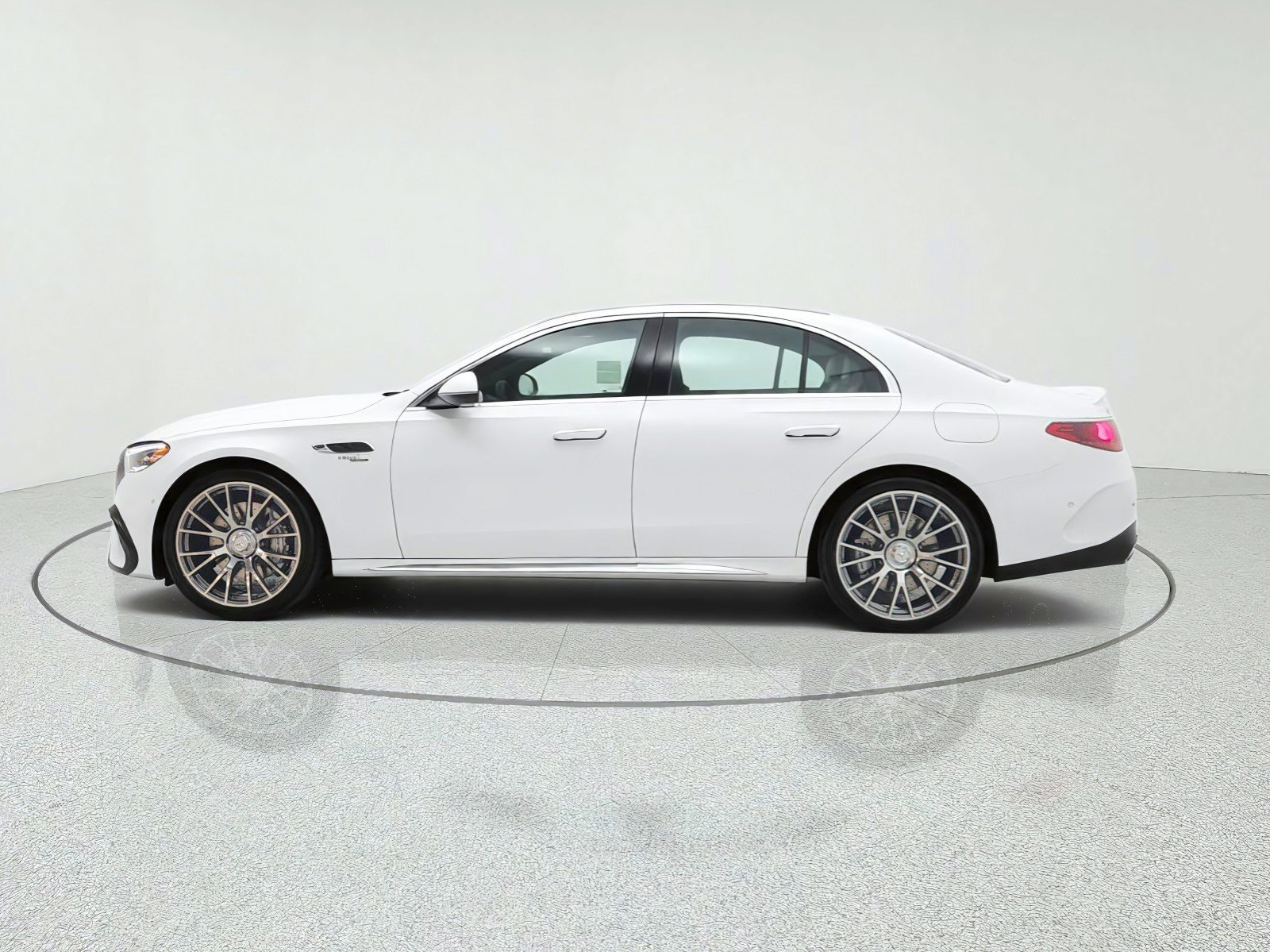 New 2027 Mercedes-Benz E 53 AMG e 4MATIC Sedan image 8