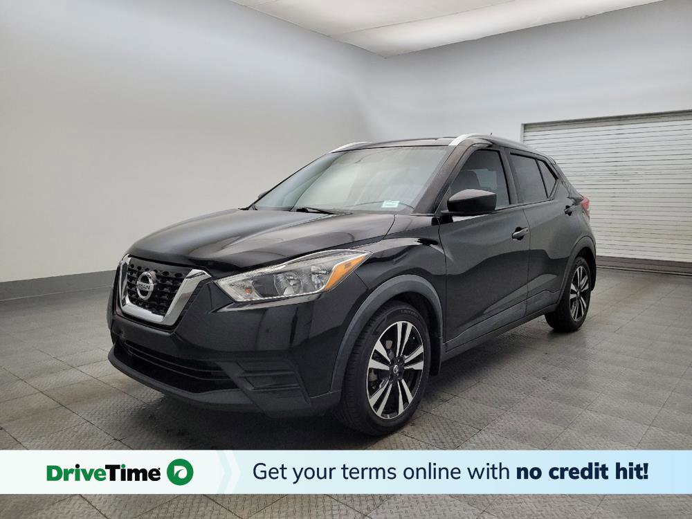 Used 2018 Nissan Kicks SV FWD image 1