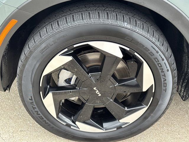 Used 2025 Kia Sorento EX image 14